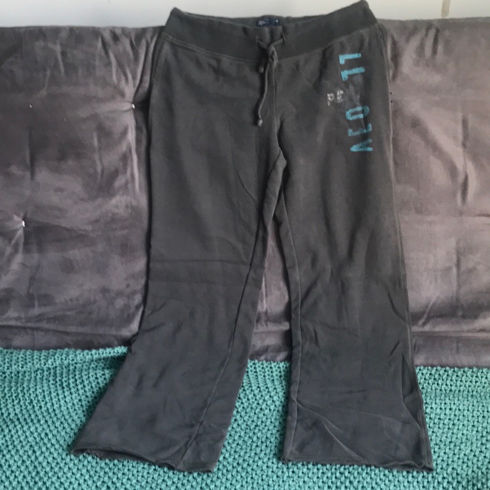 Womens American Eagle sweatpants
